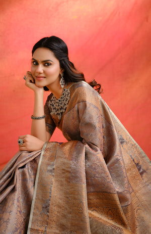 Thavira