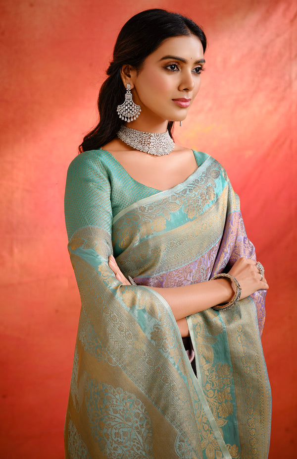 Thavira