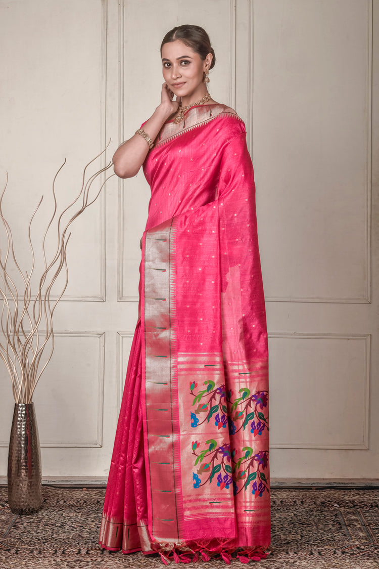 Muniya Mayuri Art Silk Saree for Festive Wear
