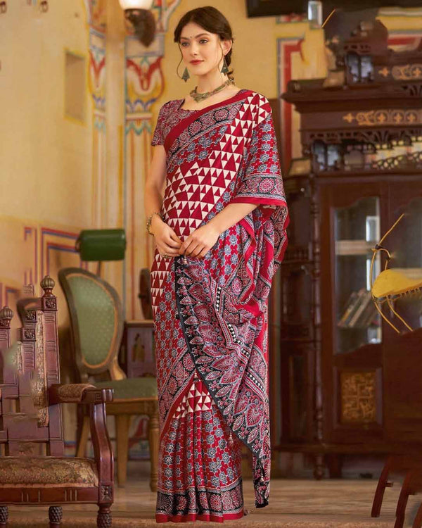 Pattern Glory Silk Saree for Semi Formal Wear