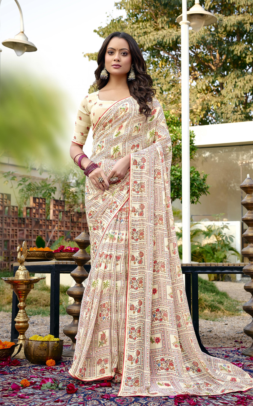 Bloomique Georgette Saree for Daily Wear