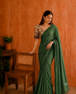 Soft cotton saree with plain body and fancy Kalamkari print contrast blouse