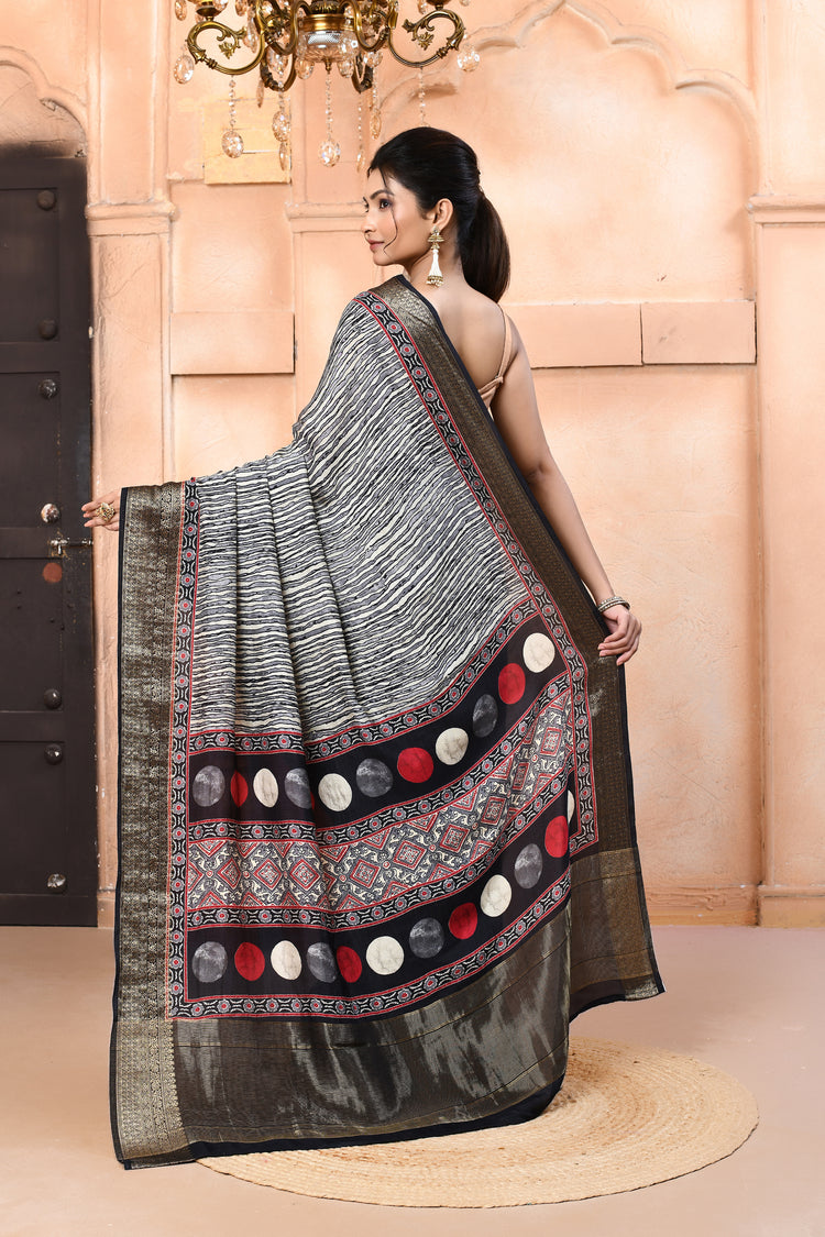 Zaribloom Soft Silk Saree For Semi Formal Wear