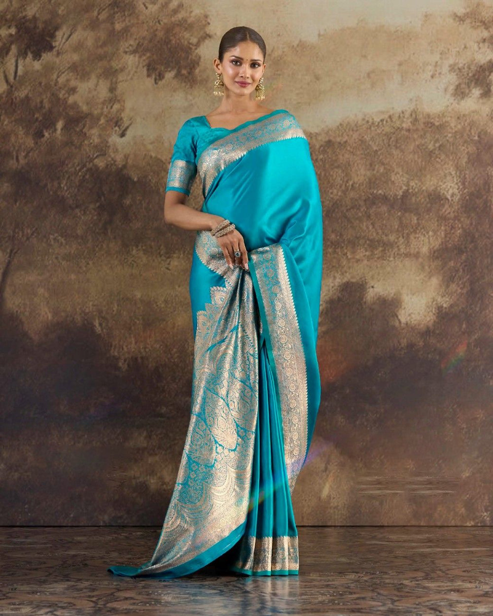 Timeless Muse Mushroo Silk Saree For Festive Formal Wear