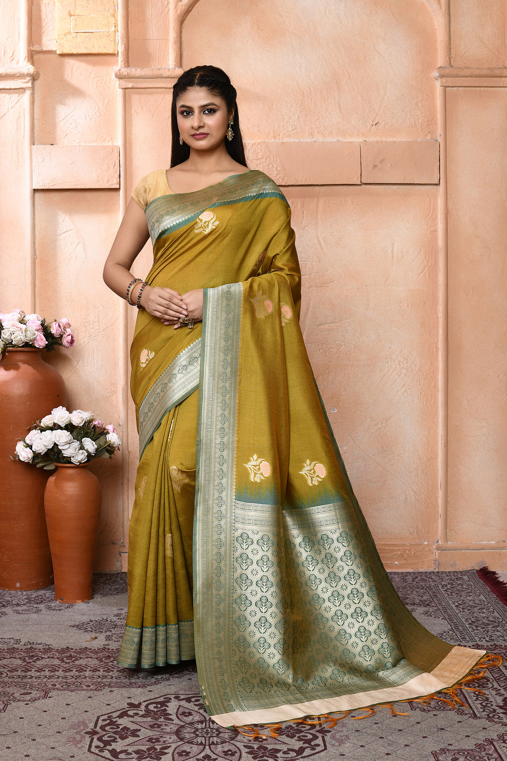 Reshambloom Silk Saree For Wedding Wear
