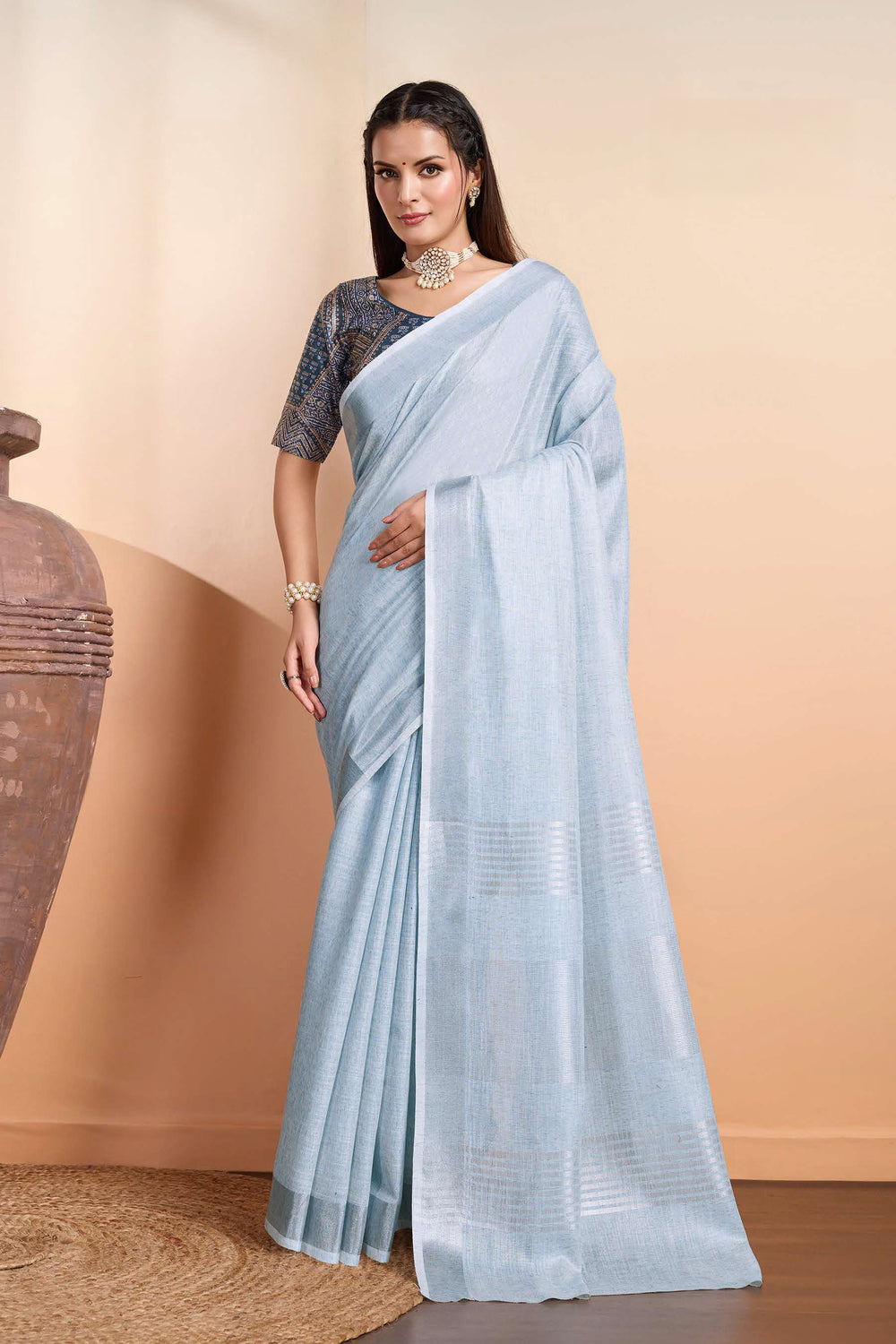 Royal Elegance Linen Saree